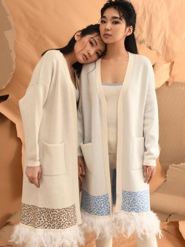 Leopard pattern wool blend cardigan for women - front view | Avant Cashmere