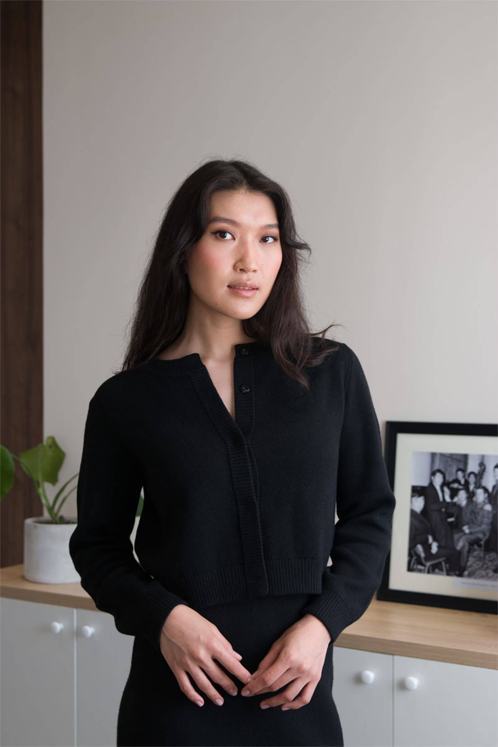 Jacquard wool blend cardigan for women - front view | Avant Cashmere