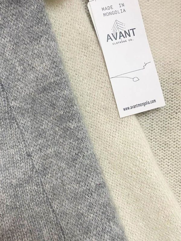 Loose knit cardigan - Image 3