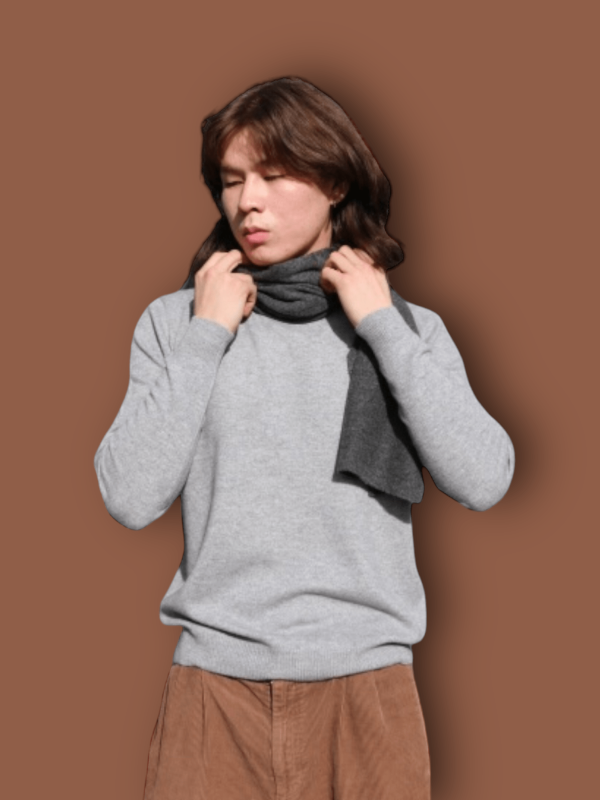 Cashmere blend for men - side view | Avant Cashmere