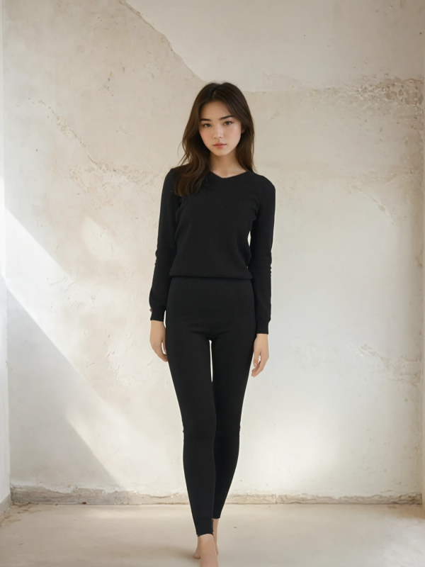 Wool blend leggings for women - front view | Avant Cashmere