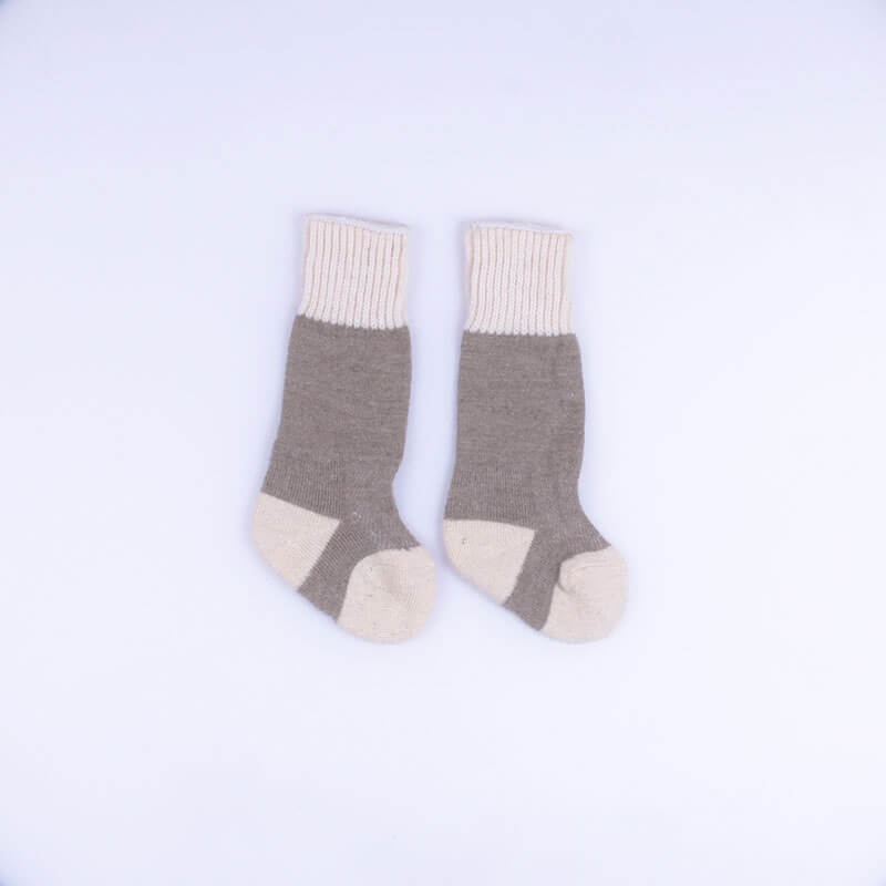 Wool blend socks - detail view | Avant Cashmere