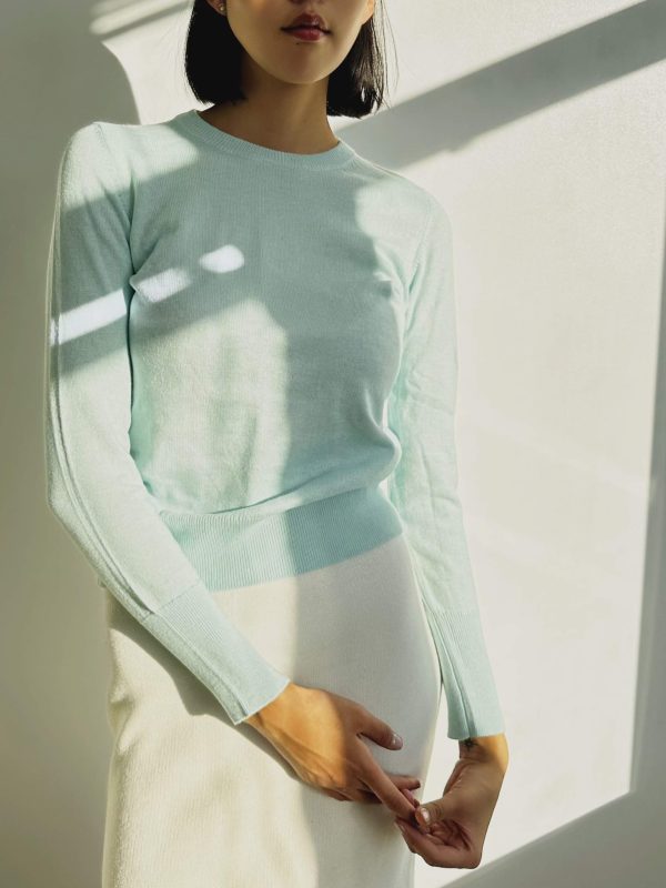 Pastel wool blend for women - detail view | Avant Cashmere
