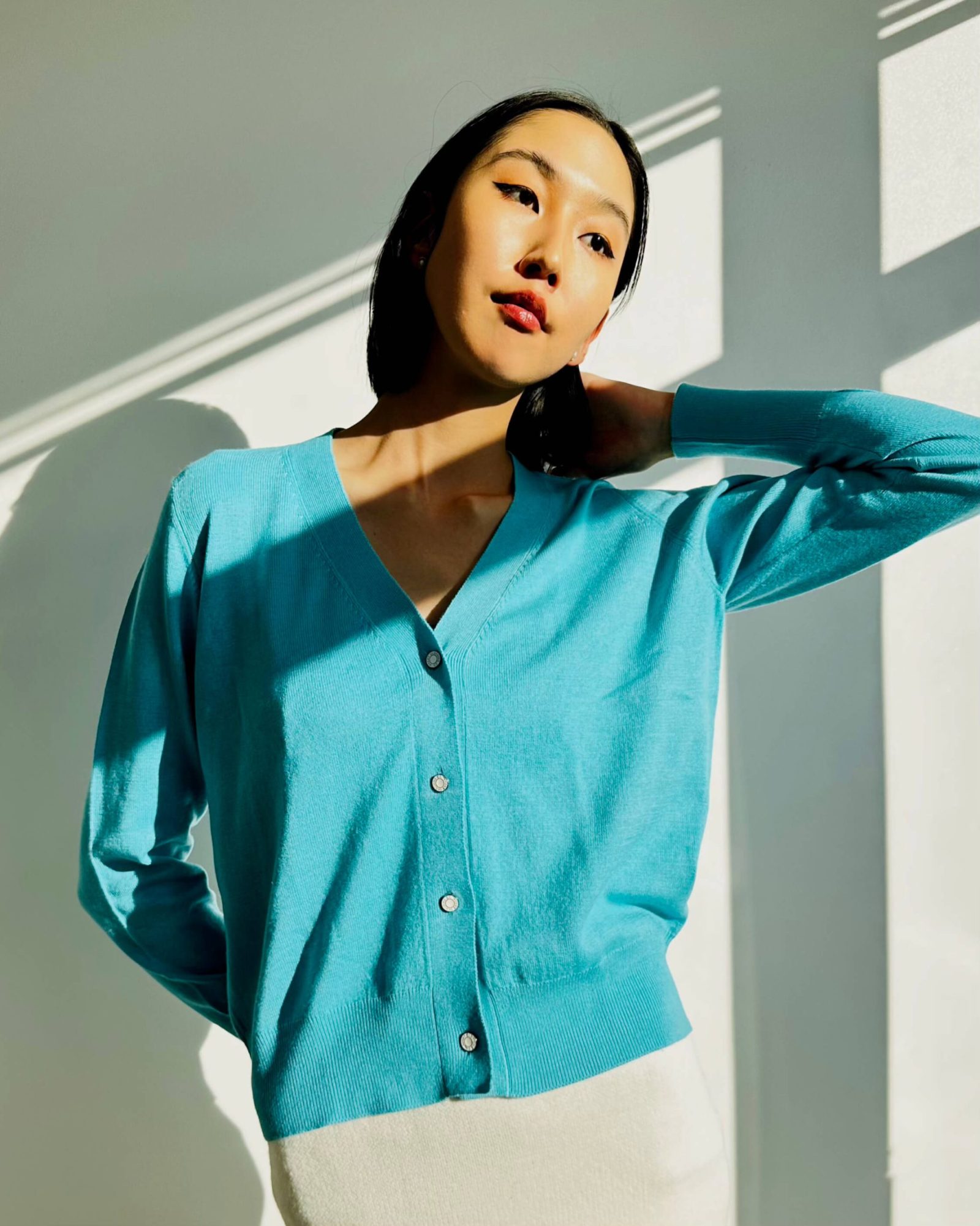 Pastel wool blend for women - flat lay | Avant Cashmere