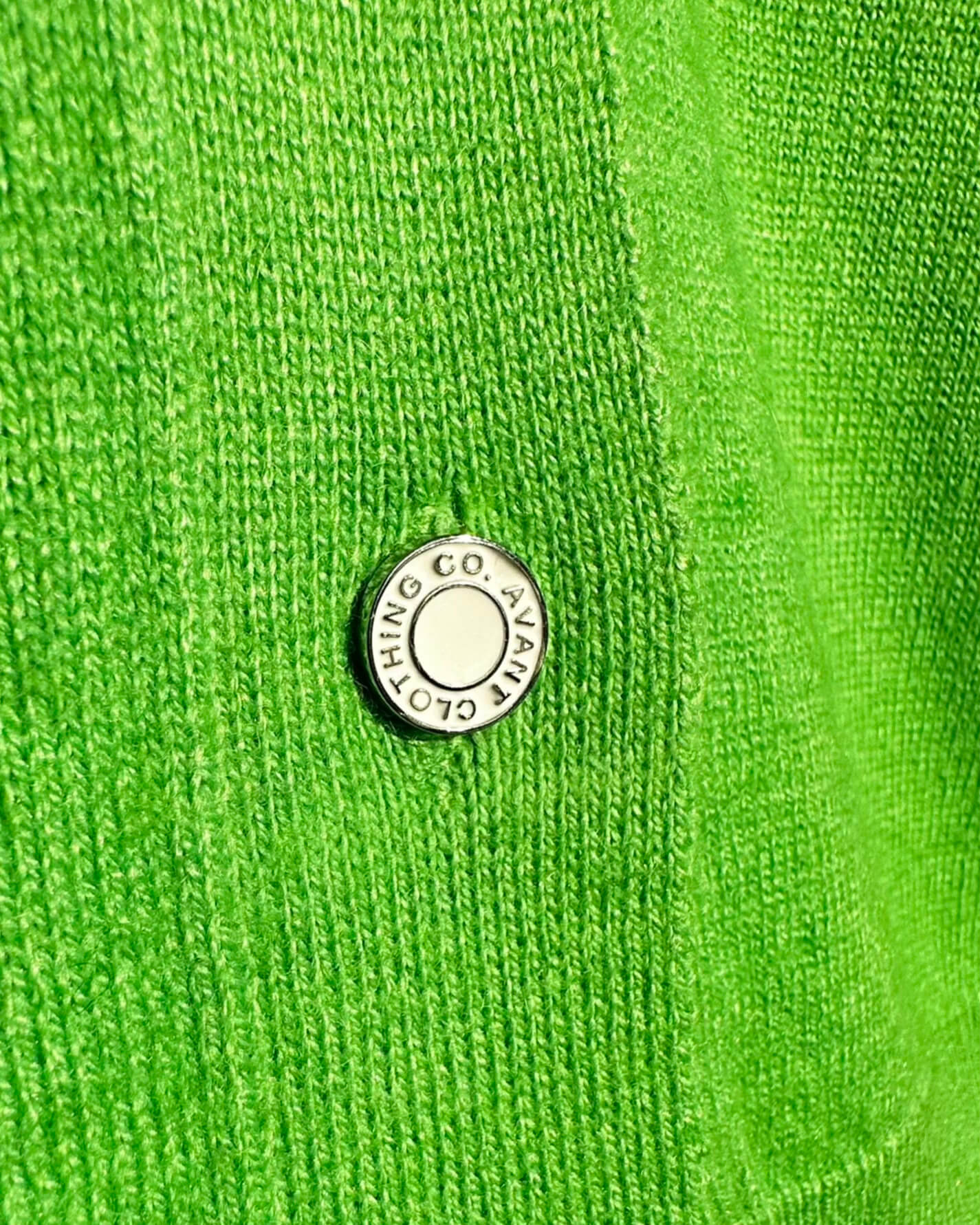 Pastel wool blend for women - styled look | Avant Cashmere