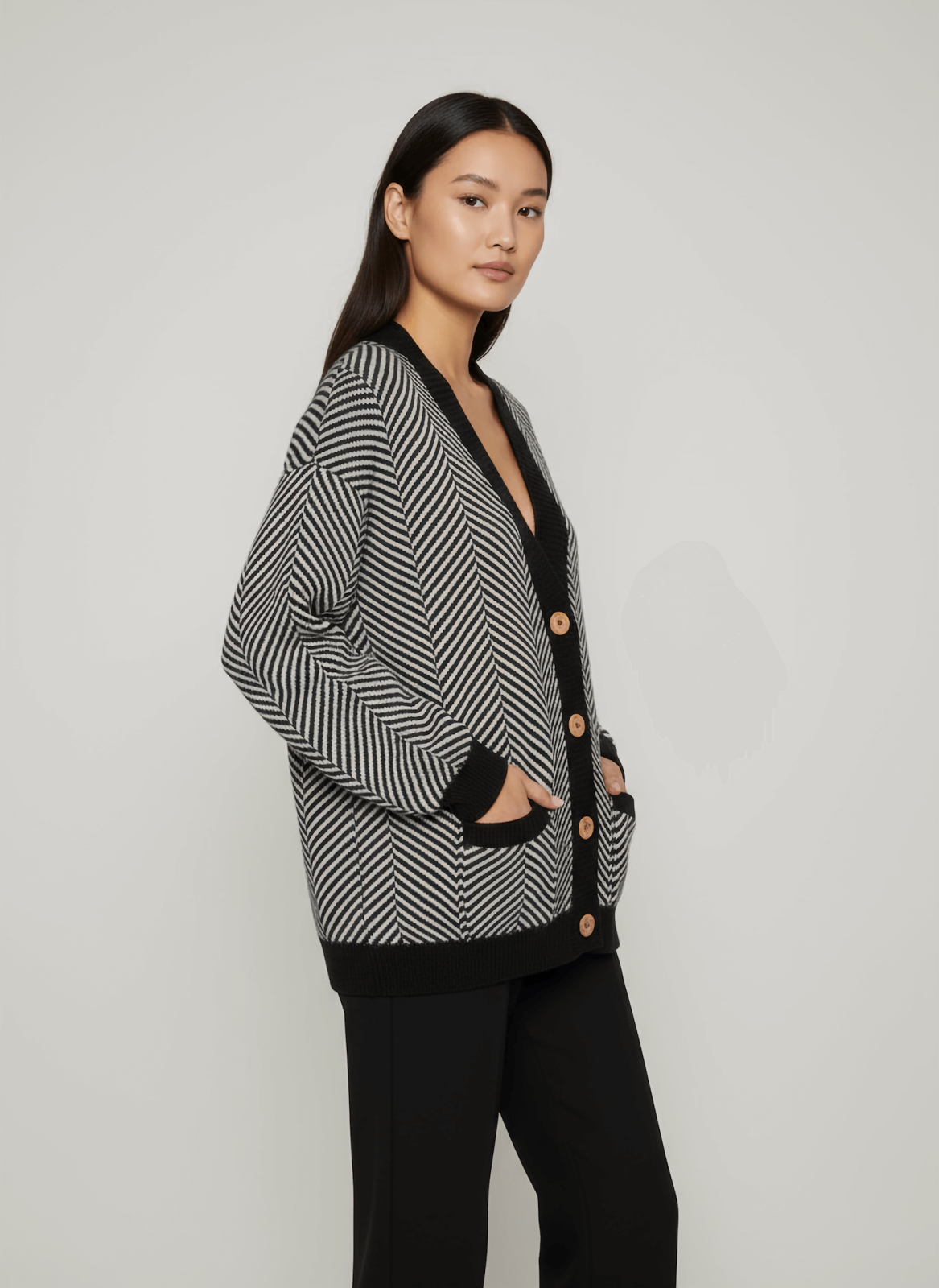 Jacquard wool blend cardigan for women - close-up texture | Avant Cashmere
