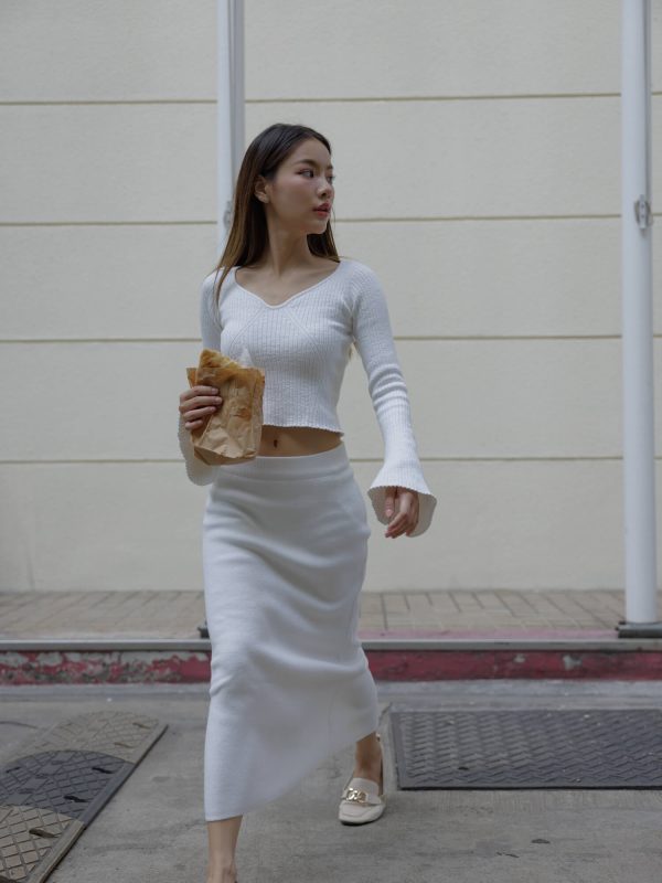 Mid-length pencil skirt - Image 4