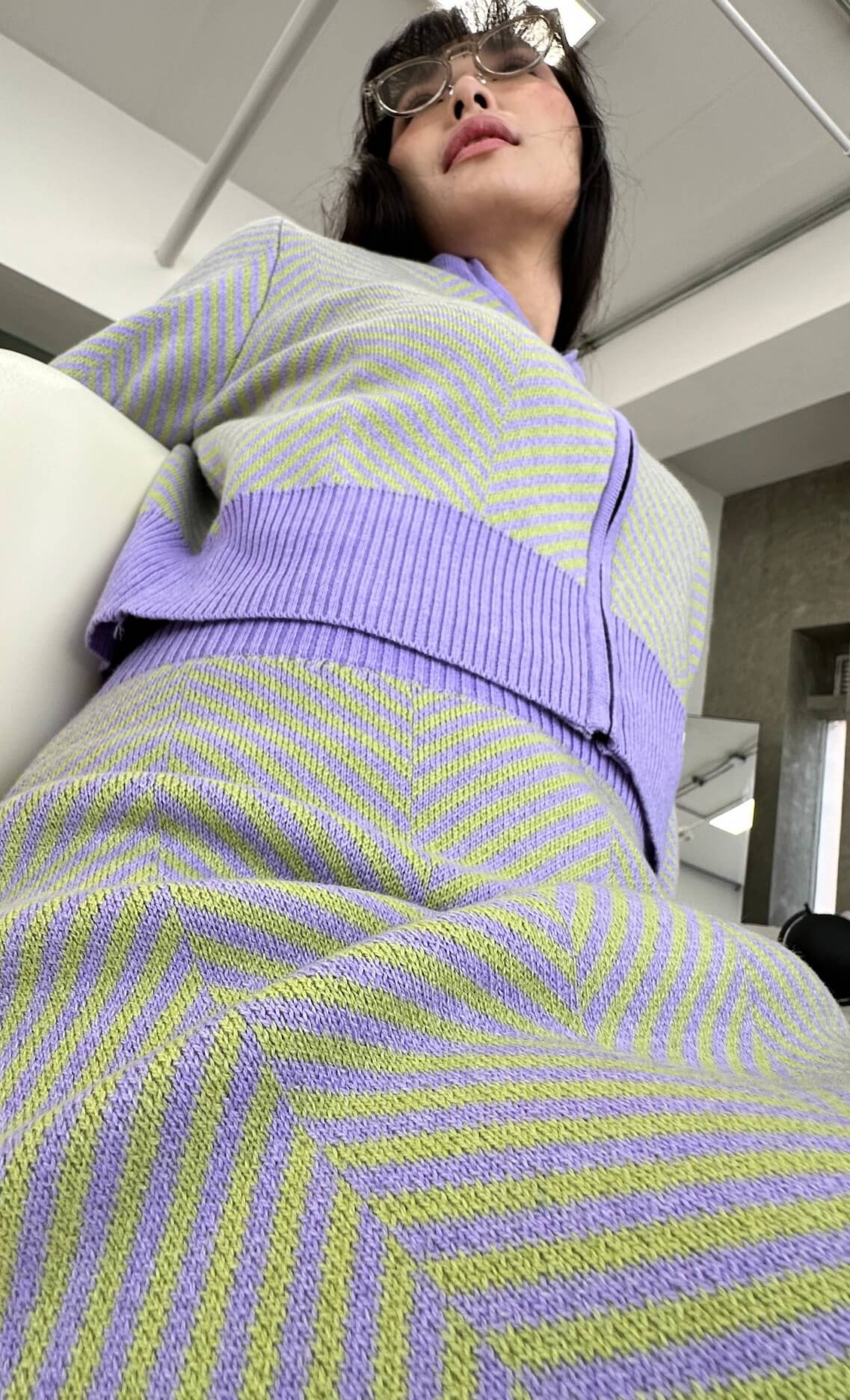 Jacquard wool blend gift card for women - styled look | Avant Cashmere