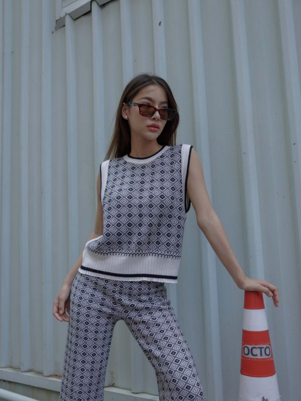 Pattern vest set - Image 1