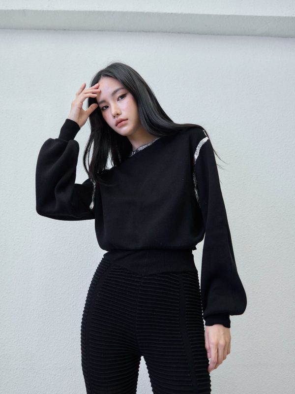 Black shirt /foil detail/ - Image 3