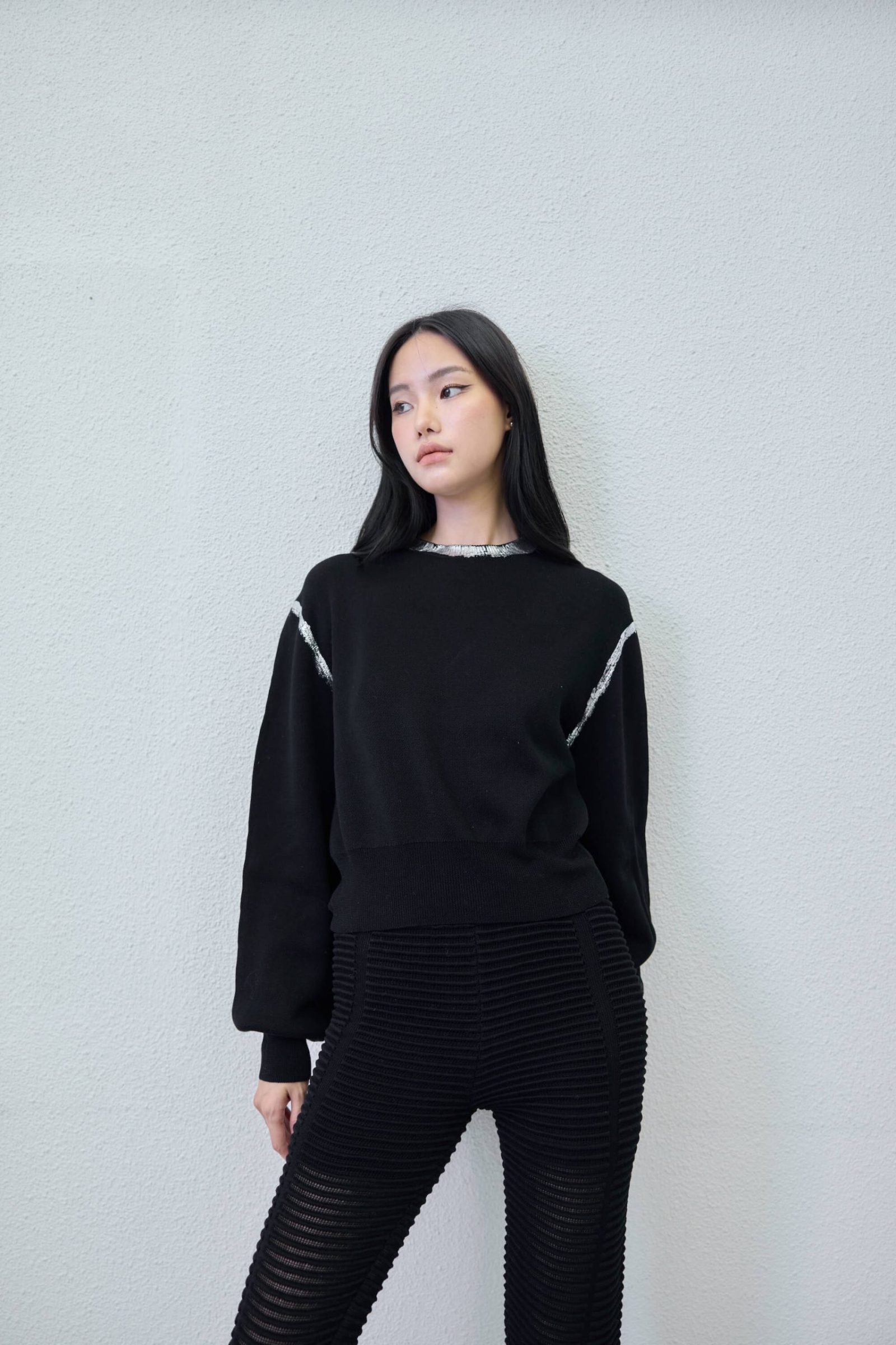 Shirt in black - front view | Avant Cashmere