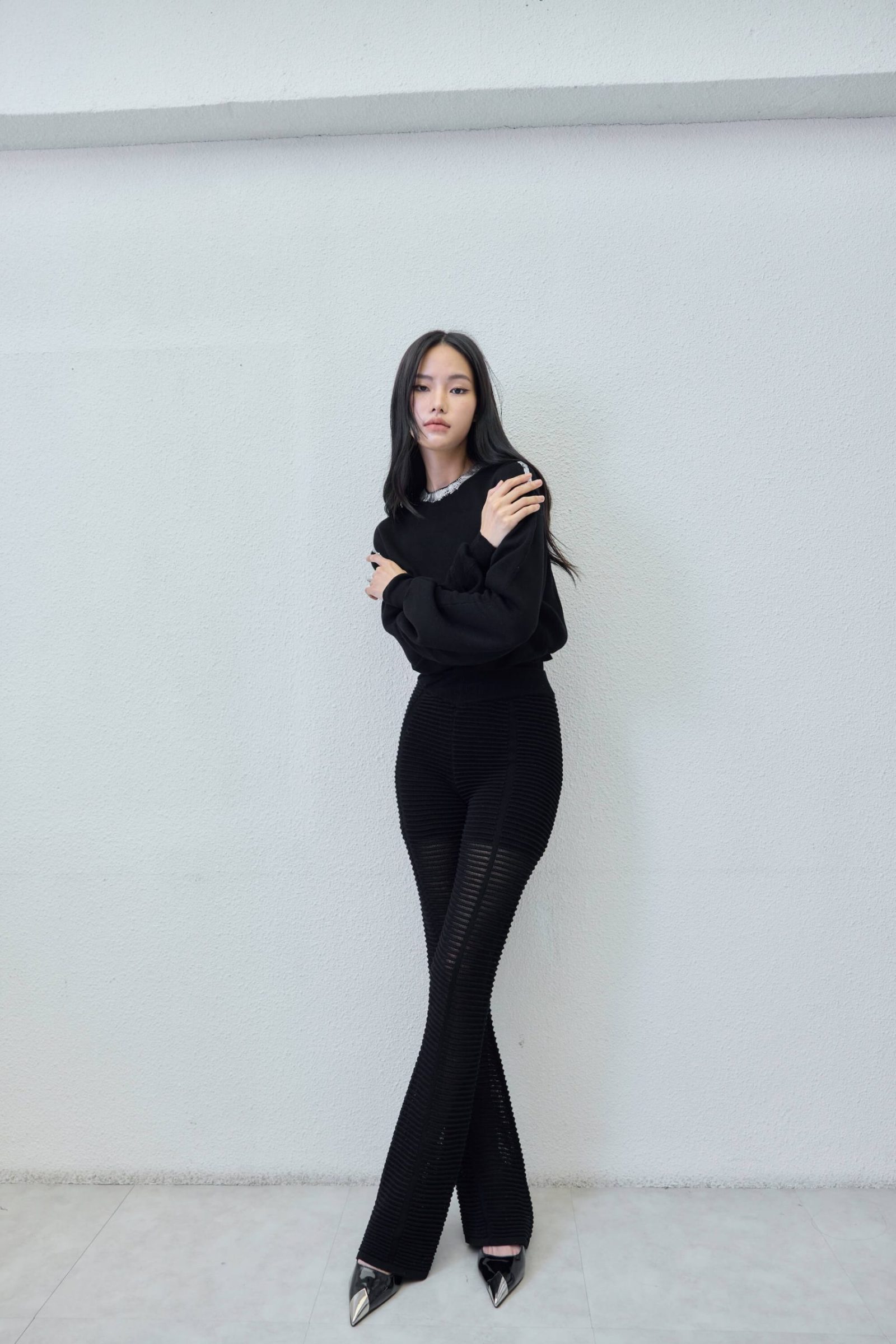 Black Trouser - back view | Avant Cashmere
