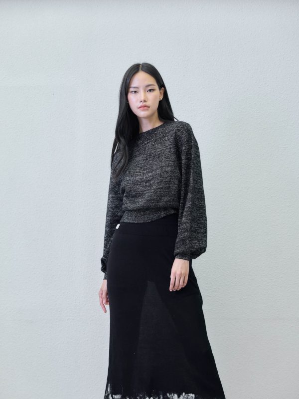 Hourglass skirt - side view | Avant Cashmere