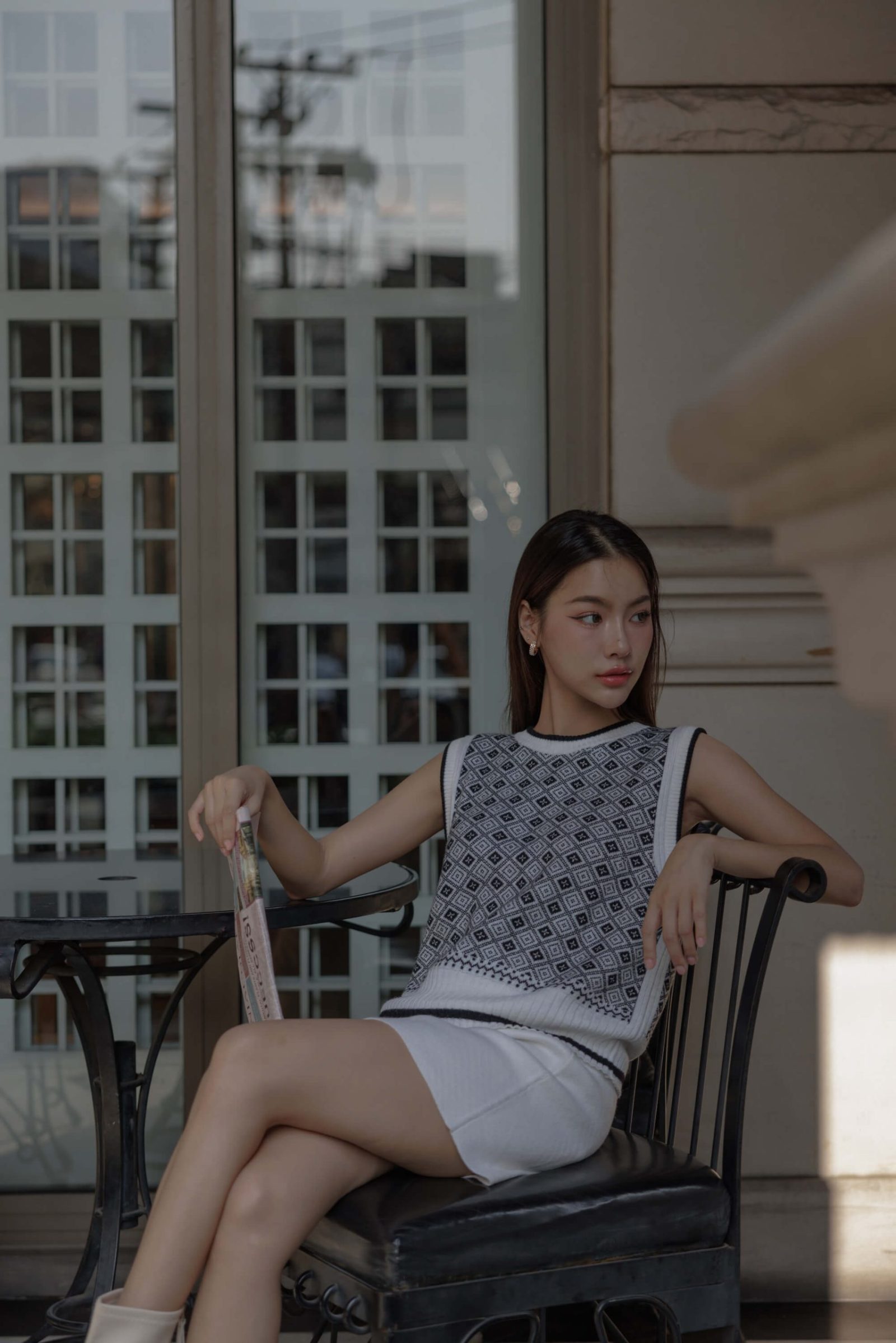 Jacquard wool blend for women - close-up texture | Avant Cashmere