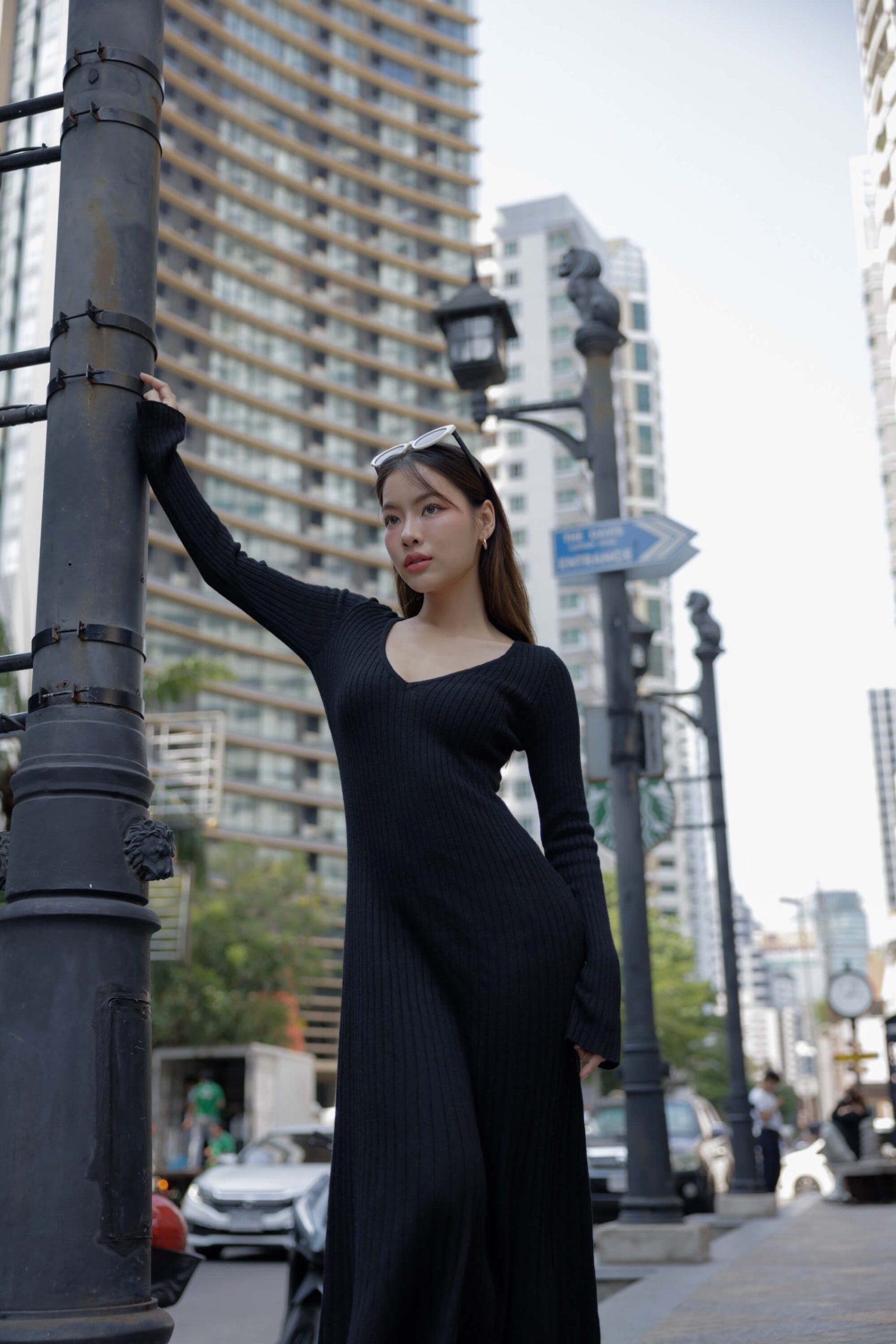 Wool blend dress for women - flat lay | Avant Cashmere