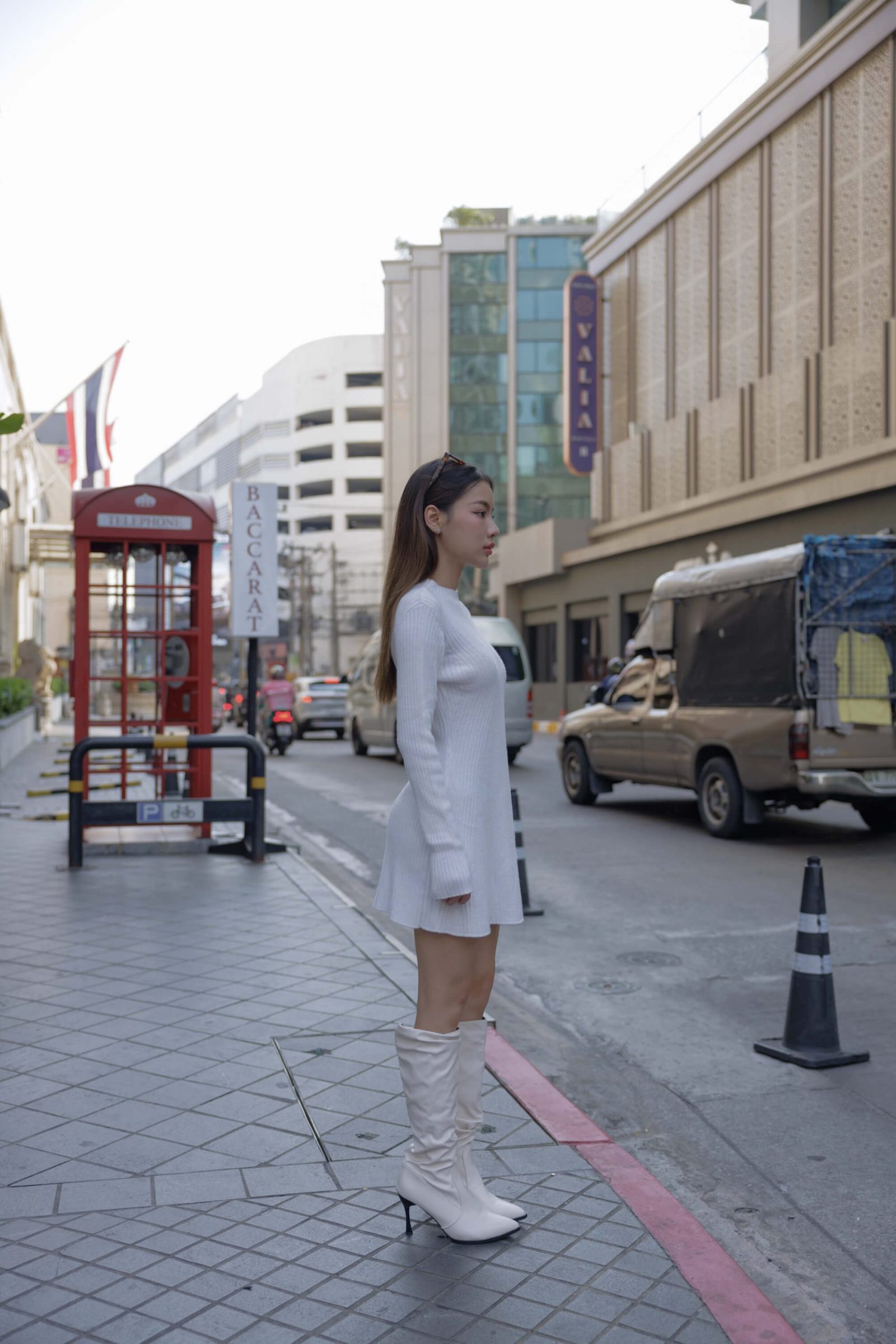 Wool blend dress for women - side view | Avant Cashmere