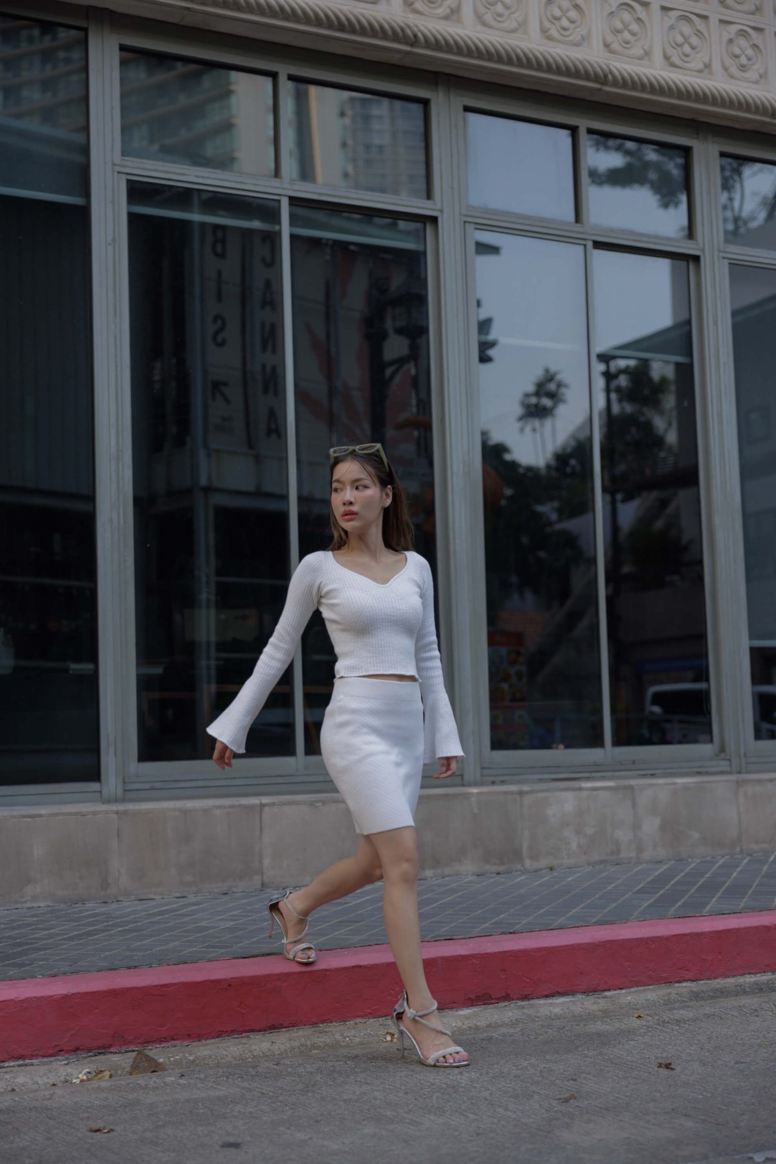 Wool blend top for women - flat lay | Avant Cashmere