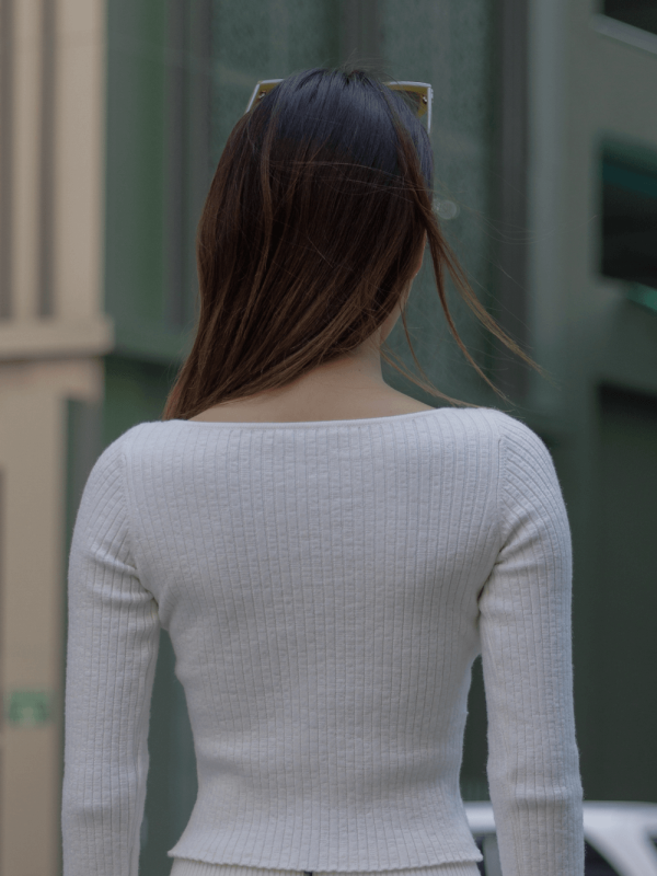 Wool blend top for women - close-up texture | Avant Cashmere