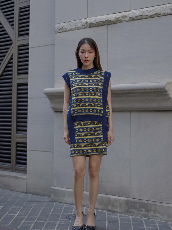 Jacquard wool blend for women - front view | Avant Cashmere