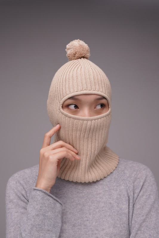 Wool blend balaclava for women - front view | Avant Cashmere