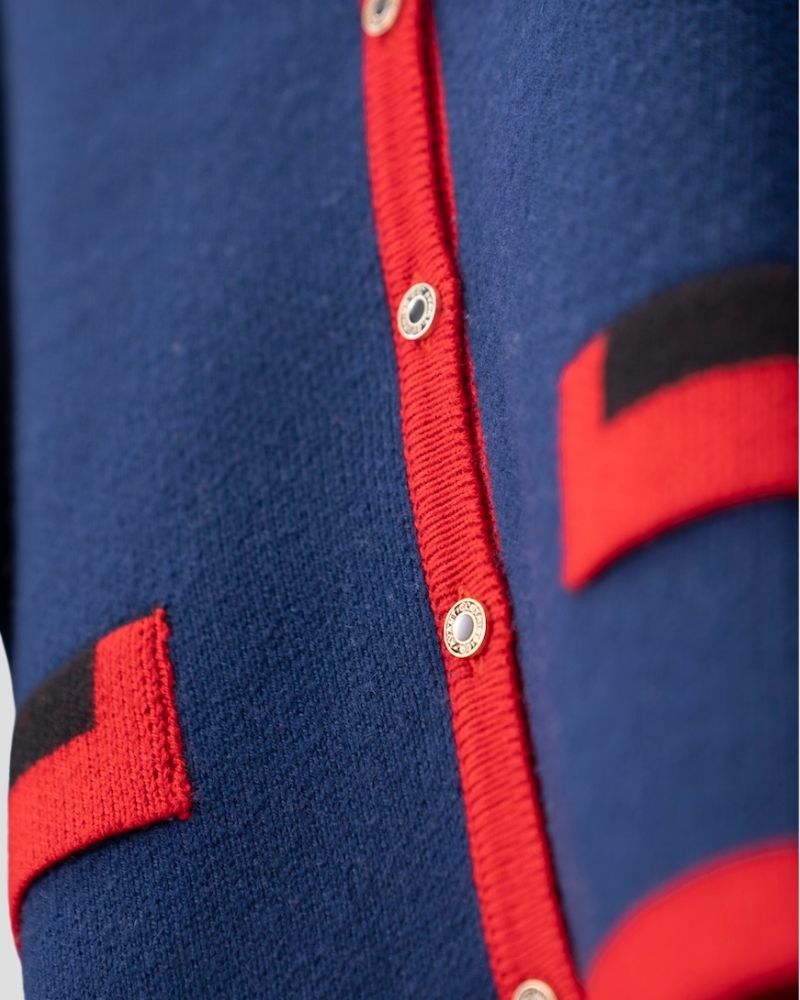 Wool blend cardigan for women - styled look | Avant Cashmere