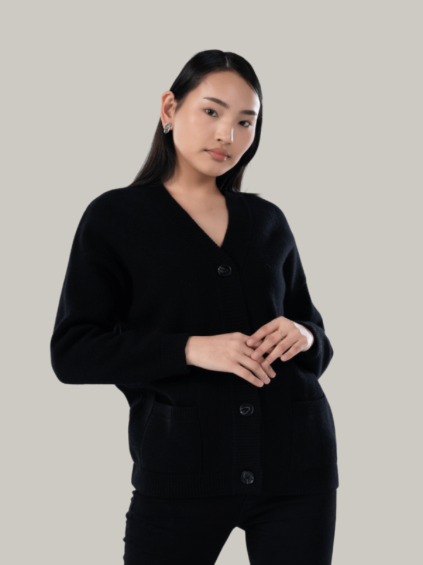 Jacquard wool blend cardigan for women - side view | Avant Cashmere