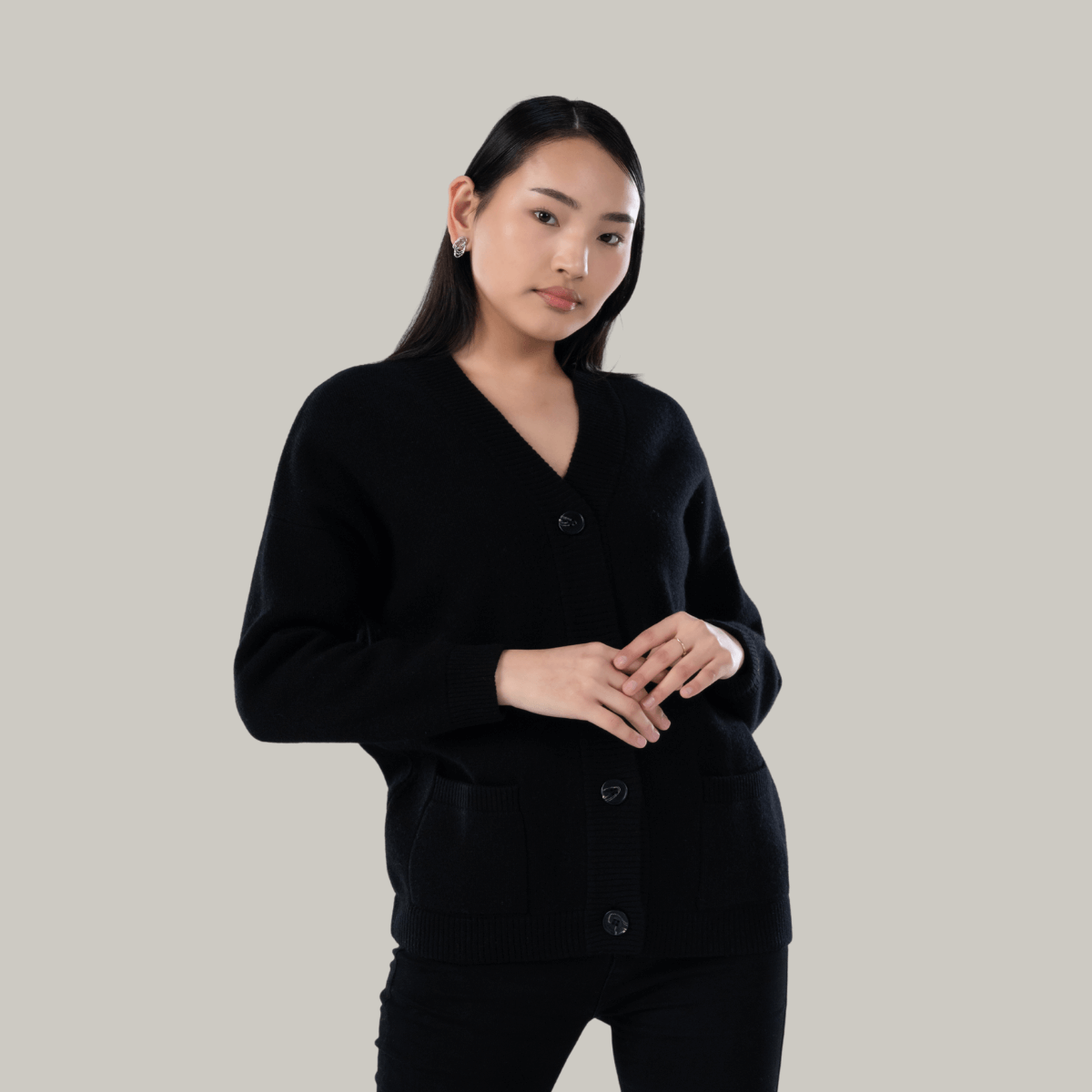 Jacquard wool blend cardigan for women - side view | Avant Cashmere